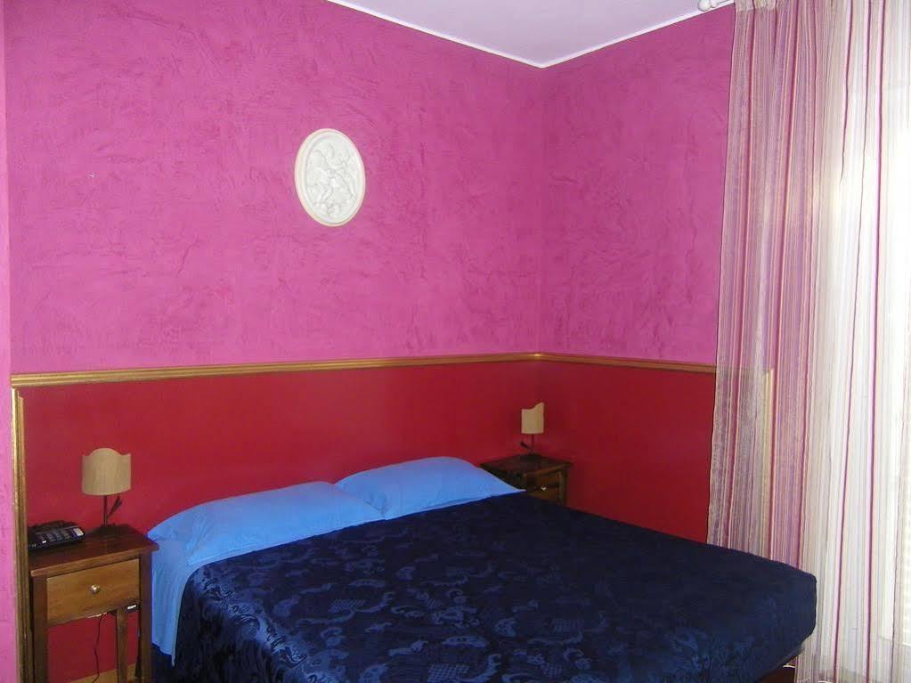 Hotel Galassi Нумана Экстерьер фото