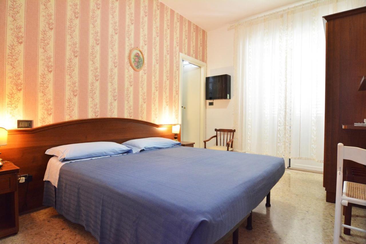 Hotel Galassi Нумана Экстерьер фото